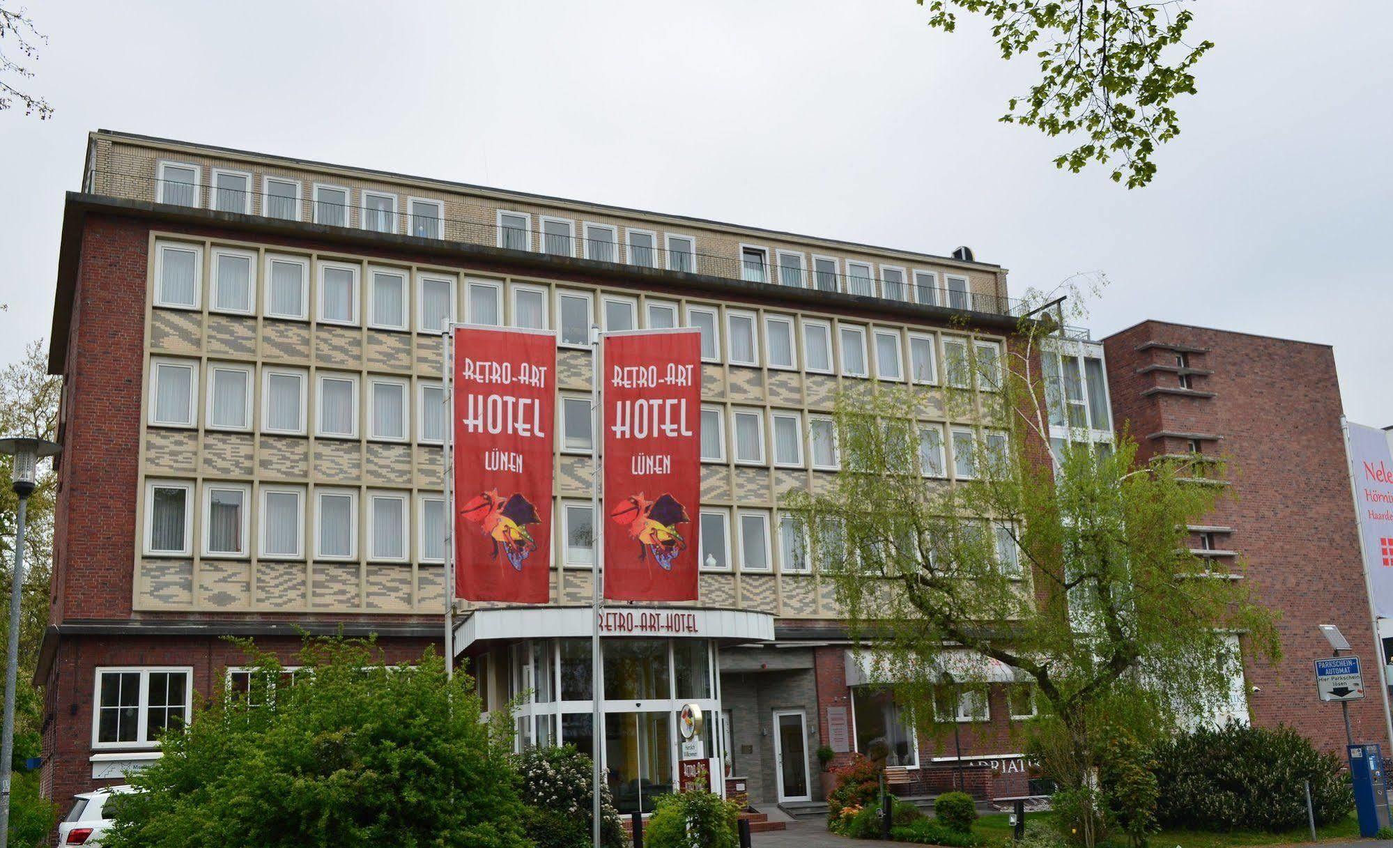 Retro - Art - Hotel Luenen Exterior photo